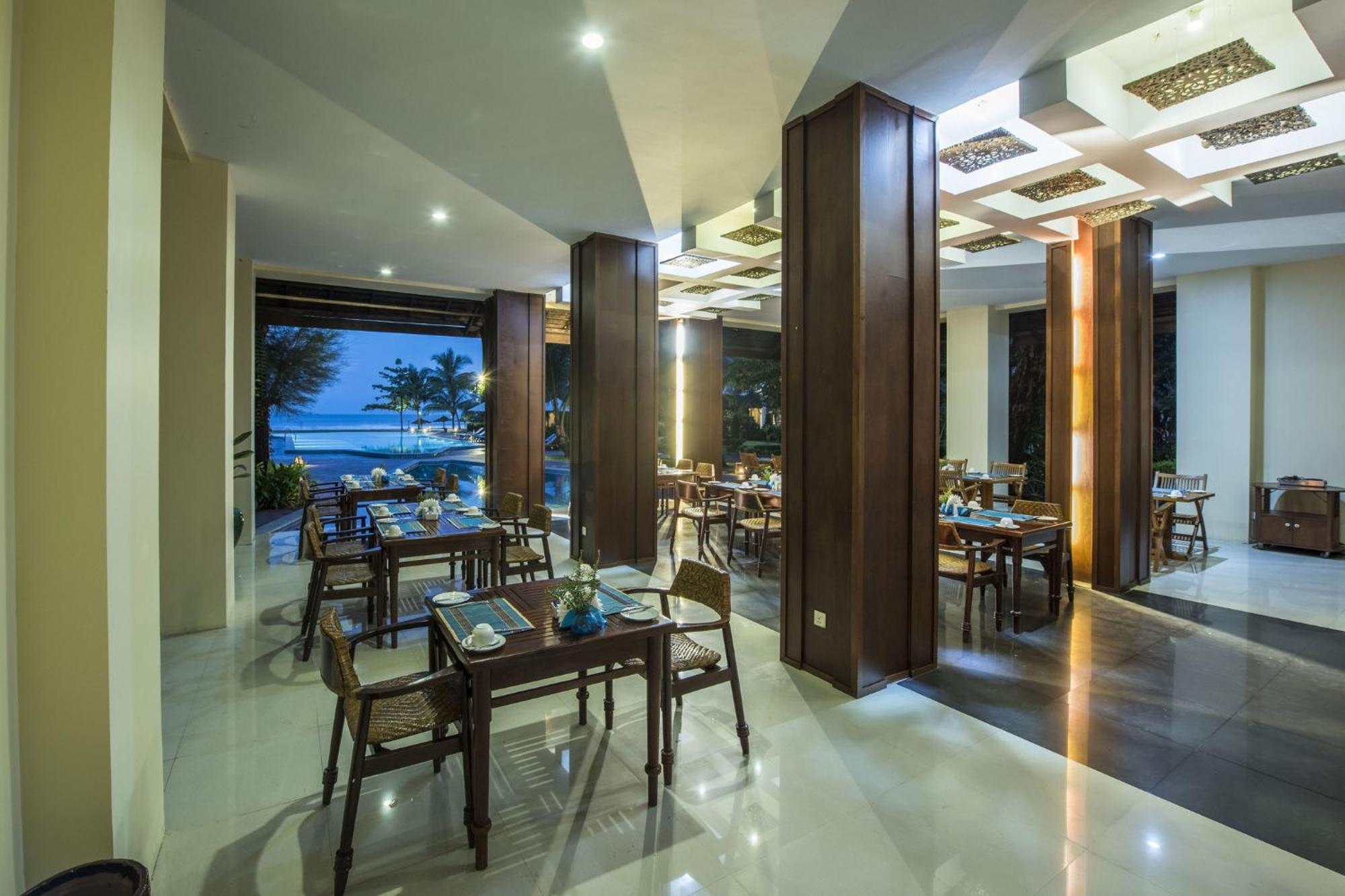 Jade Marina Resort And Spa Ngapali Dış mekan fotoğraf