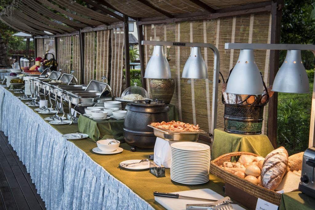 Jade Marina Resort And Spa Ngapali Dış mekan fotoğraf